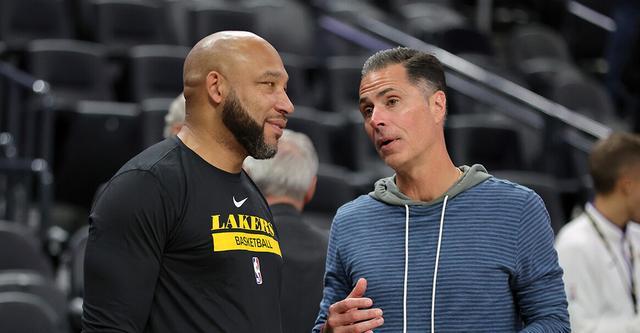 记者：泰山以次顶薪续约瓦科，有海滨城市球队报价但球员无意（记者：瓦科以次顶薪续留泰山，拒绝海滨城市球队报价）