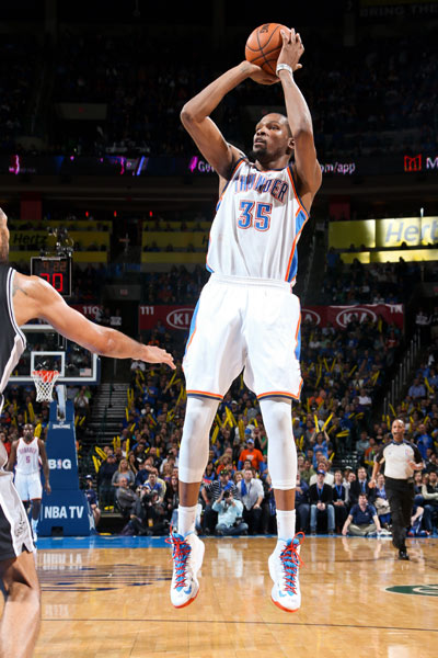 意甲第12轮最佳阵：迈尼昂、普利希奇领衔，内雷斯、利马入选（意甲第12轮最佳阵容出炉：迈尼昂、普利希奇领衔，内雷斯、利马上榜）