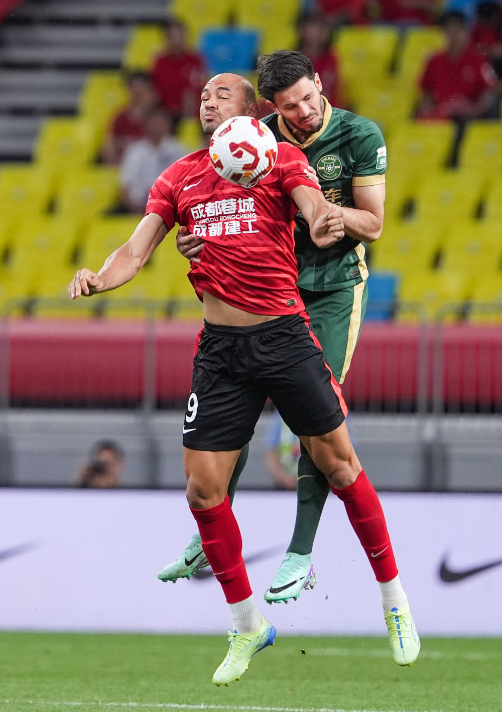 英超：曼城客场3-1击败富勒姆（曼城英超客场3-1力擒富勒姆）