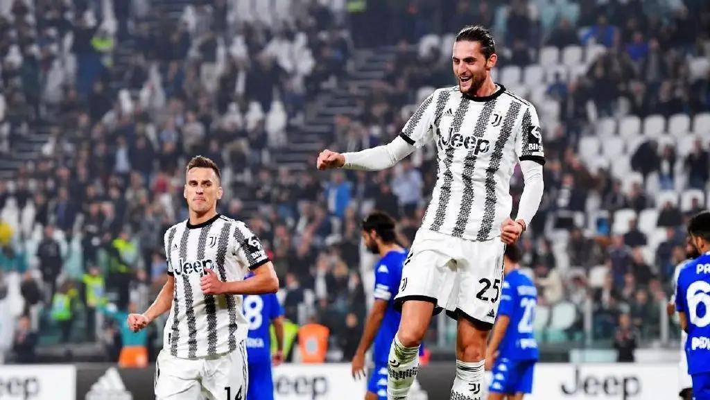 如何看待诺伊尔的失误？孔帕尼：我第一次听到这个说法（诺伊尔被指失误？孔帕尼回应：第一次听说）