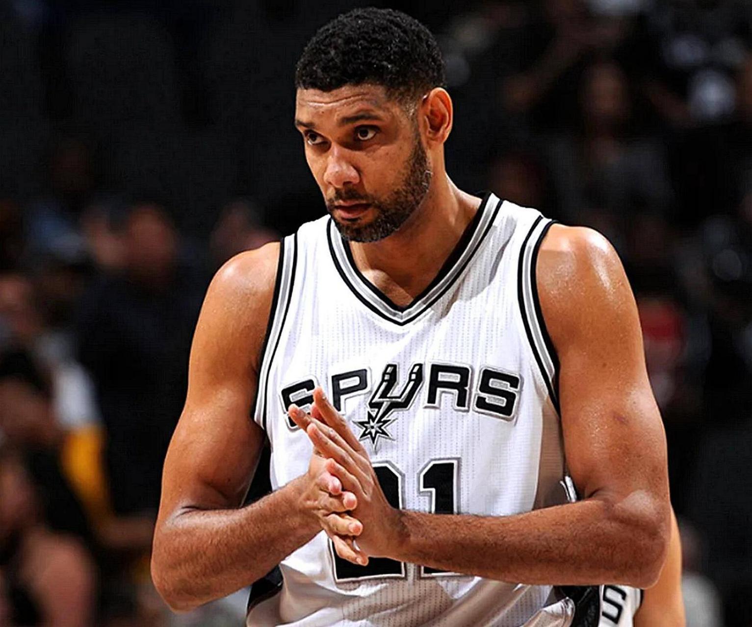 英媒：如果斯洛特下课，利物浦可能让杰拉德担任临时主帅（英媒：若斯洛特遭解雇，利物浦或请杰拉德担任代理主帅）