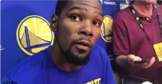 C罗发专访预告片：乔治娜问我要戒指；我资产早就超10亿美元（C罗预热专访：乔治娜催要戒指；身家早破10亿美元）