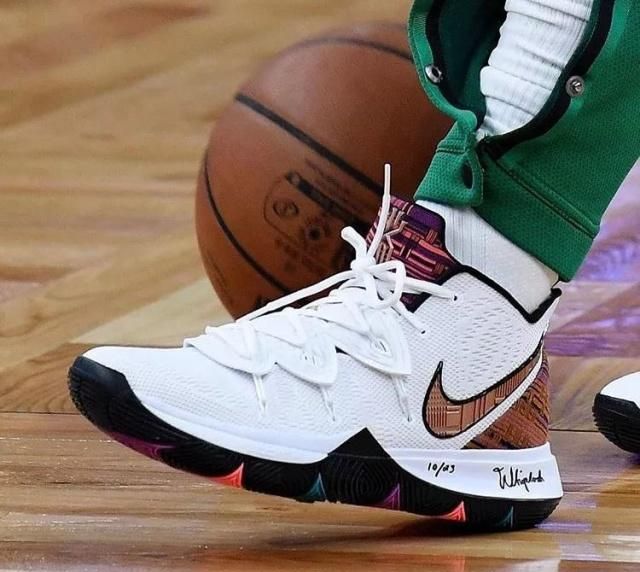 中国职业联赛财务指标：中超俱乐部单个财年支出不能超过6亿元（中超财务红线：俱乐部单财年支出上限6亿元）