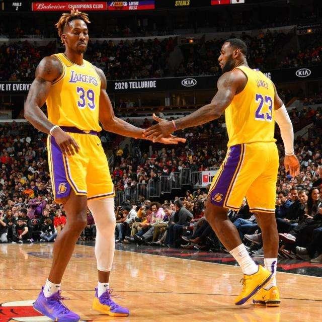 国赛奖牌+1，东职院男子手球代表队创佳绩（国赛再添一牌，东职院男手队再创佳绩）