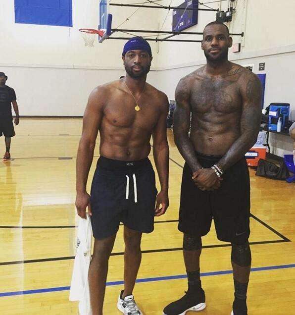 NBA季后赛首轮战况总结（NBA季后赛首轮赛况盘点）