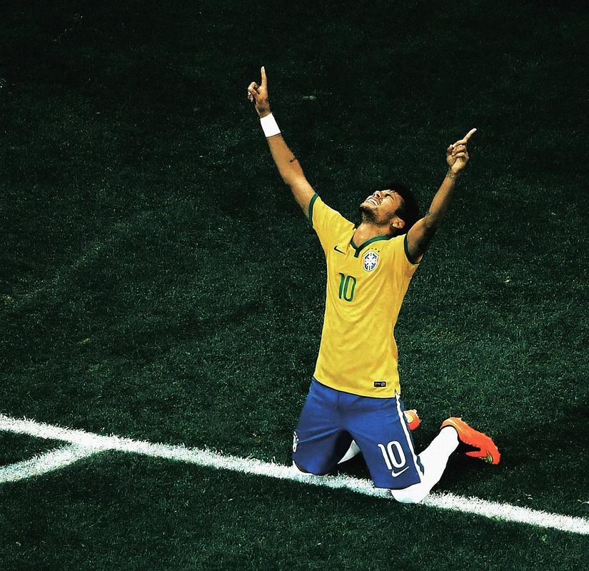 库利巴利：世界杯与法国同组令人期待，眼下专注于非洲杯（库利巴利：期待世界杯同组法国，目前专注非洲杯）