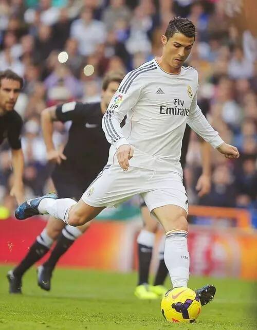 马竞铁血防守压制对手