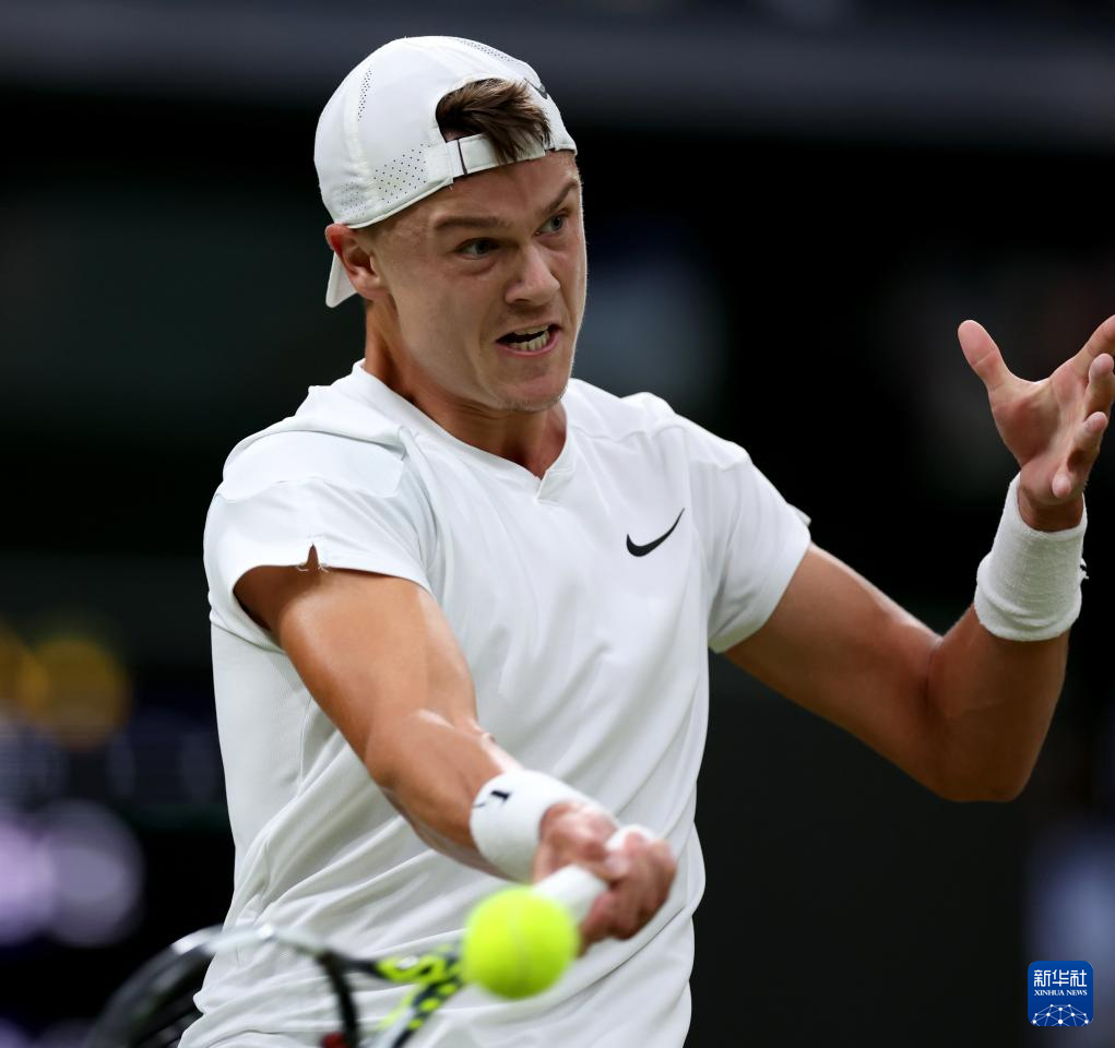 个篮板球 个篮板球