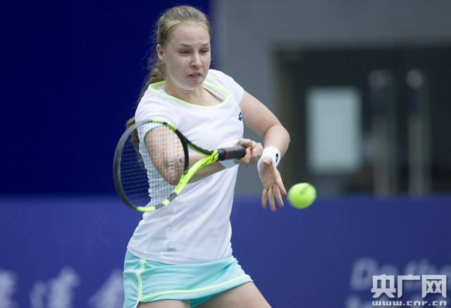 艰难以78 艰难以78